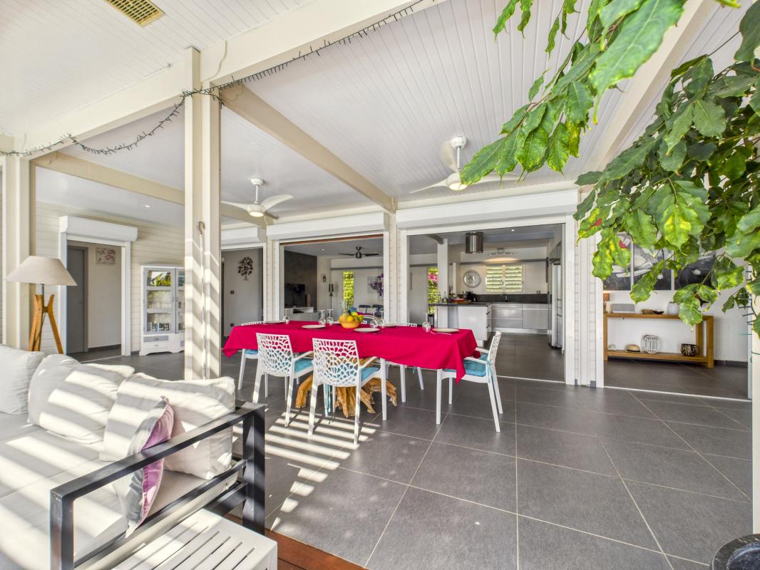 15.Location Villa piscine vue mer Saint François Guadeloupe_Terrasse